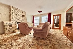 Lounge- click for photo gallery